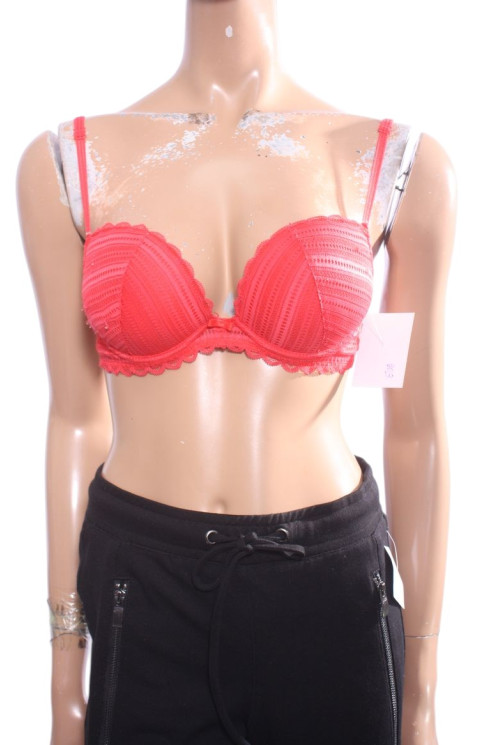 Бюстгальтер