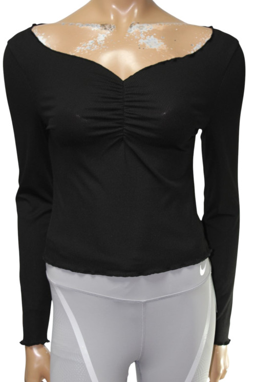 Футболка на довгий рукав