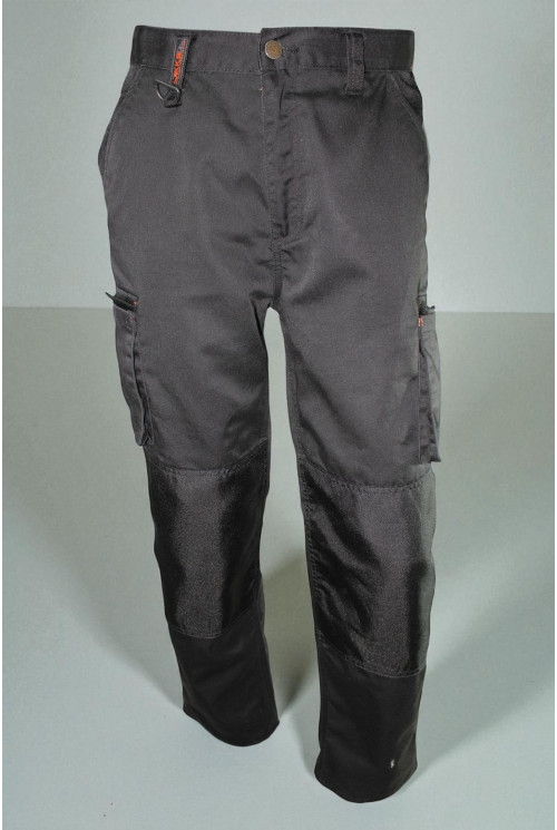 Спортивные брюки