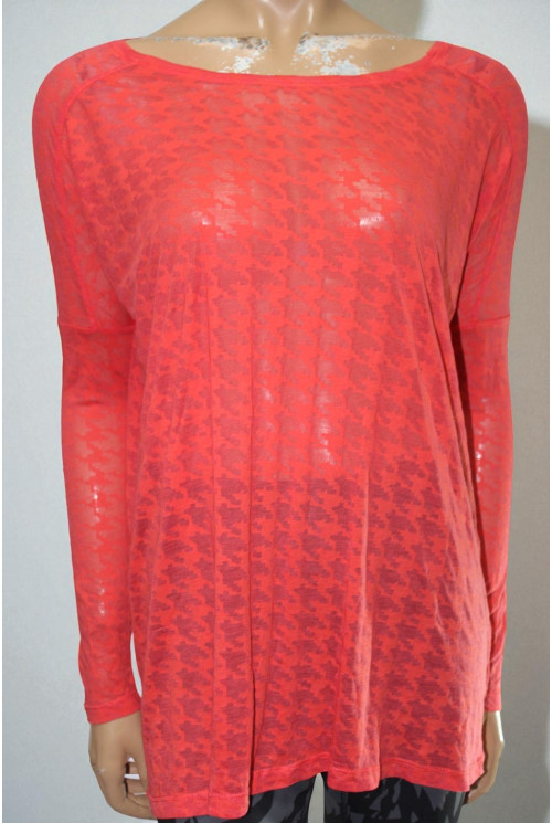 Футболка на довгий рукав