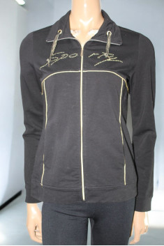 Свитер