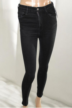 Джинсы
