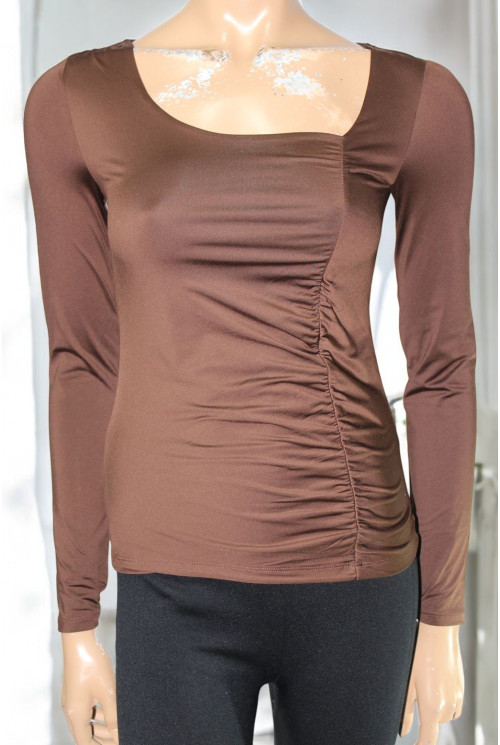 Футболка на довгий рукав