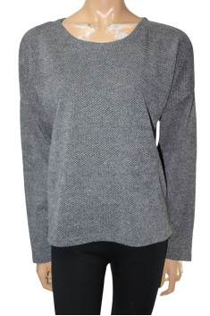Свитер
