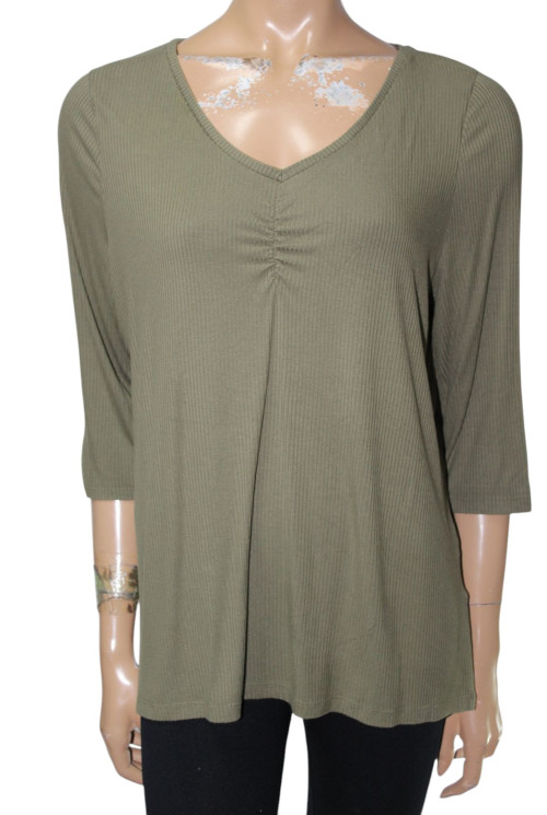 Футболка на довгий рукав