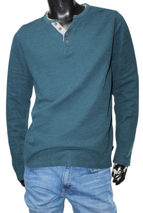 Футболка на довгий рукав