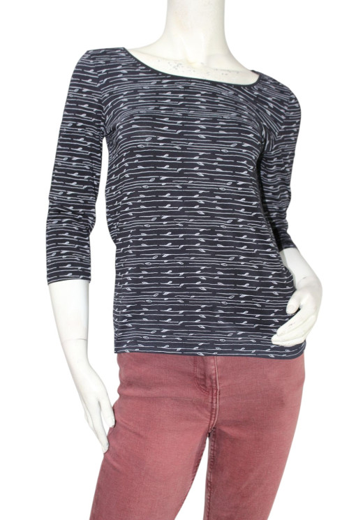 Футболка на довгий рукав