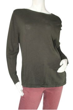 Свитер