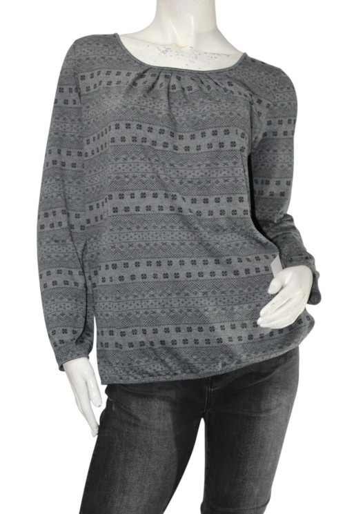 Футболка на довгий рукав